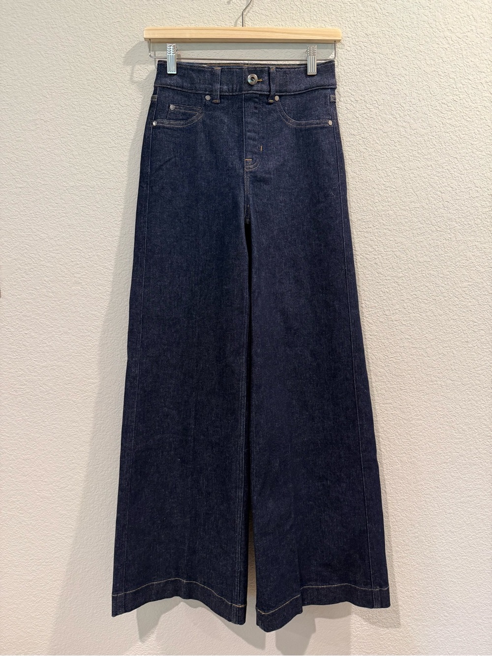 SPANX Wide Leg Dark Blue pull on Women's Jeans